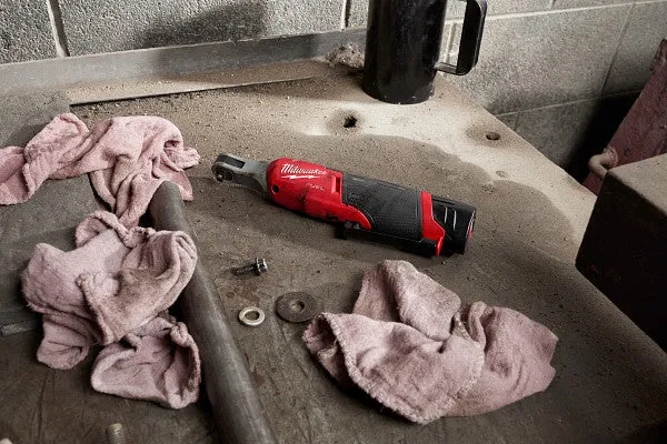 Milwaukee 2566-22 M12 FUEL™ 1/4" High Speed Ratchet (Kit)